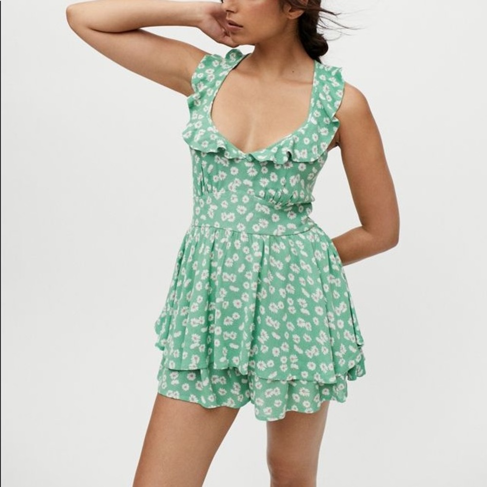 Uo Emilia Ruffle Tie-Back Romper in Green
